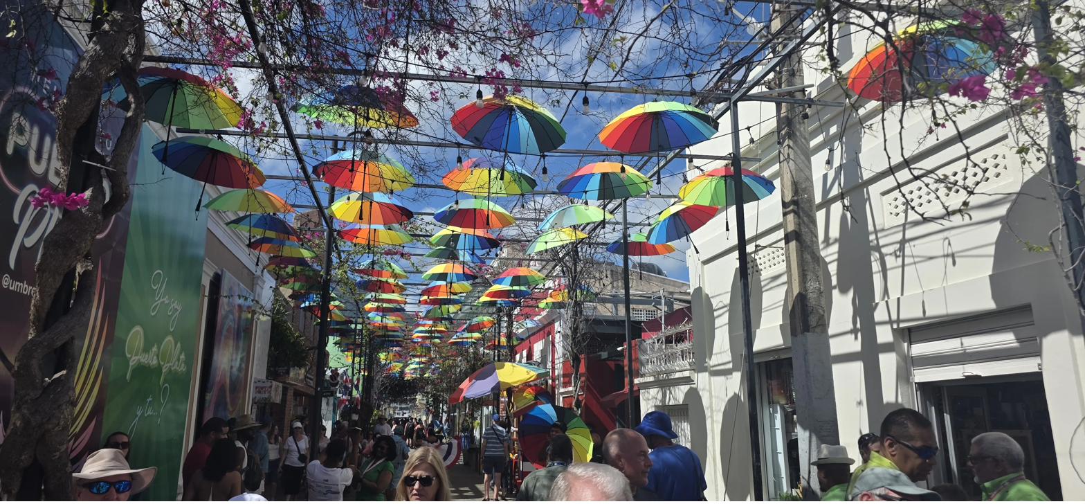 Puerto Plata umbrella street